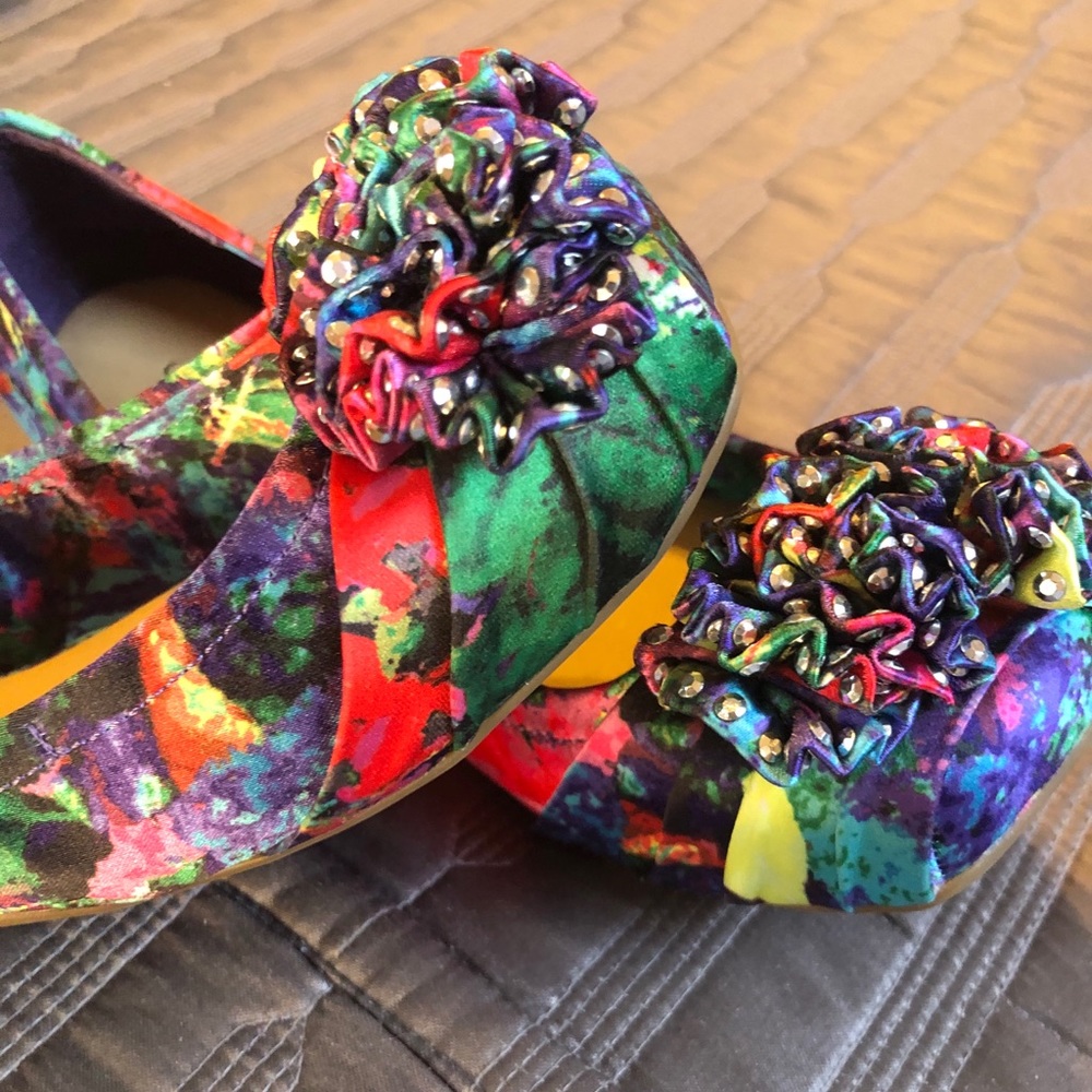 Multi-color ballet flats!